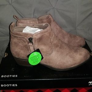 😱Arizona Jean's Co. Booties